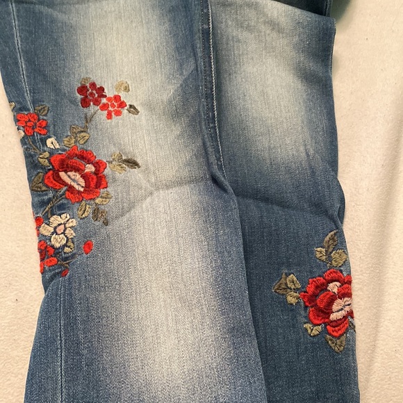 Express Jeans - Picture 5 of 5